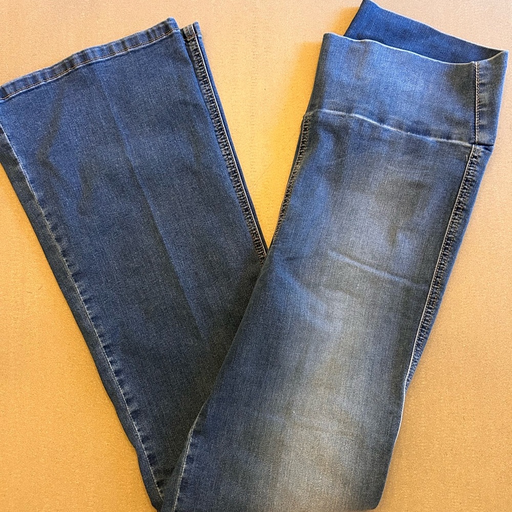 Level 99 Blue Jeggings with Classic Denim Style